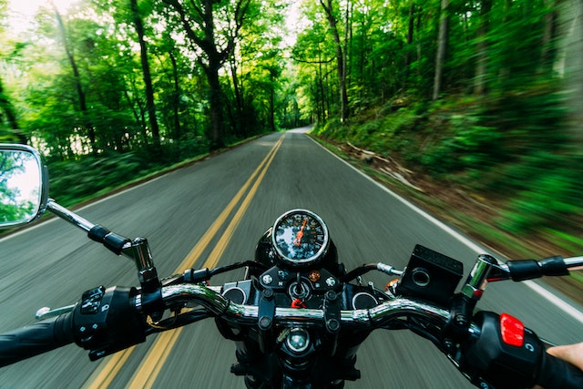 MAU Touring Jarak Jauh? Kamu WAJIB TAHU TIPS ini!